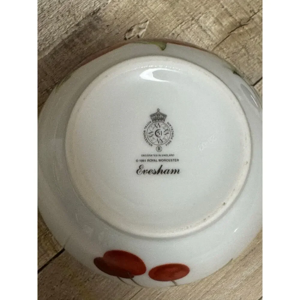 Royal Worcester preowned royal